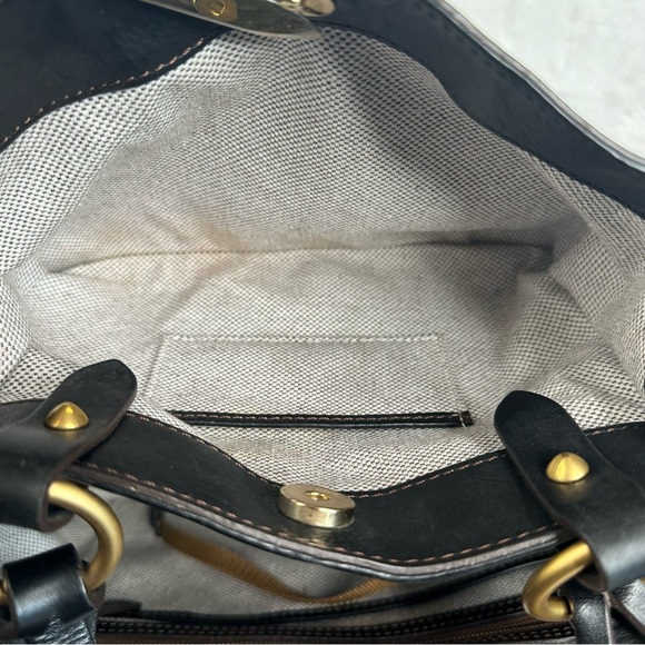 Dooney & Bourke Florentine Large Zip Barlow Leather Shoulder Handbag Black - Picture 13 of 16